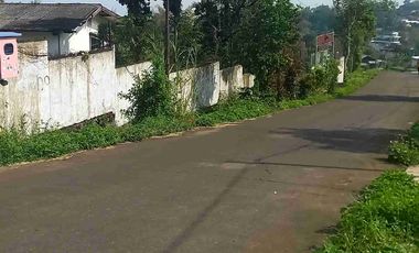 DI JUAL EX VILLA AREA WISATA PACET VIEW GUNUNG
