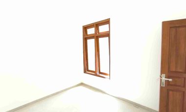 Rumah Mewah Baru Klasik di Sumber Dekat Manahan SOLO KOTA