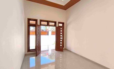 Rumah Mewah Baru Klasik di Sumber Dekat Manahan SOLO KOTA