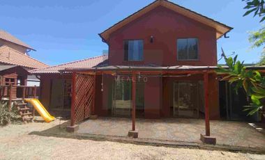 OPORTUNIDAD DE INVERSION, CASA EN VENTA CON OFERTA POR MES DE DICIEMBRE!