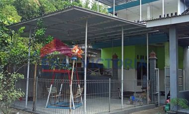 DIJUAL Rumah Bagus Siap Huni Nambaan Ngasem Kab Kediri 20 Menit ke Pusat Kota 15 Menit Ke Simpang Lima Gumul 5 Menit Ke Kantor Desa