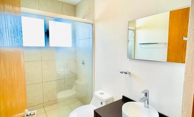 Departamento en Renta – Península, Santa Fe Juriquilla, Querétaro — $20,000 MXN con mantenimiento incluido