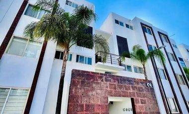 Departamento en Renta – Península, Santa Fe Juriquilla, Querétaro — $20,000 MXN con mantenimiento incluido