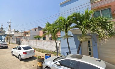 OPORTUNIDAD CASA ECONOMICA RECUPERACION BANCARIA EN GUADALUPE VICTORIA  COATZACOALCO VERACRUZ