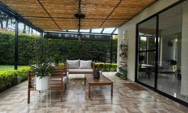 SE VENDE ESPECTACULAR CASA EN LA FLORIDA