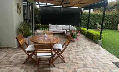 SE VENDE ESPECTACULAR CASA EN LA FLORIDA