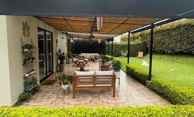 SE VENDE ESPECTACULAR CASA EN LA FLORIDA