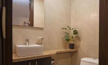 DEPARTAMENTO EN VENTA CON TERRAZA, PUERTAS DEL SOL -CUENCA