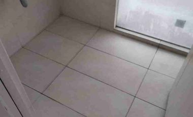 Disewakan Rumah Grand Pakuwon dekat Margomulyo