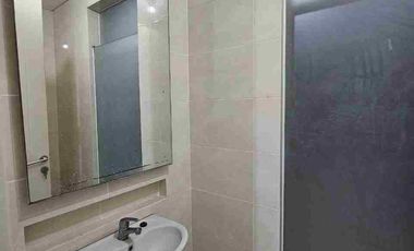 Disewakan Rumah Grand Pakuwon dekat Margomulyo