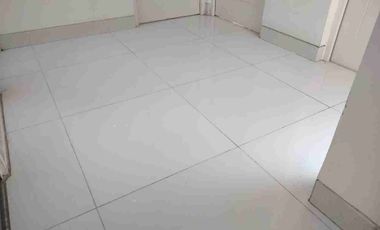 Disewakan Rumah Grand Pakuwon dekat Margomulyo