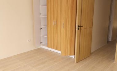 Modern Townhouse in Cavite Forsale !!