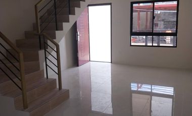Modern Townhouse in Cavite Forsale !!