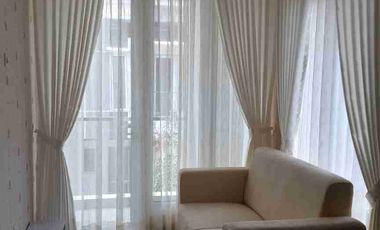 RUMAH DI JUAL MEWAH NAN CANTIK DEKAT TOL CEMPAKA PUTIH JAKARTA PUSAT