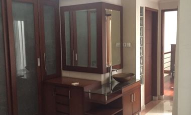 Rumah disewakan di Cipete Selatan