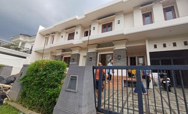 Disewakan Rumah mewah 2lt + (basement) SHM Alam Asri Pondok Indah CL 427