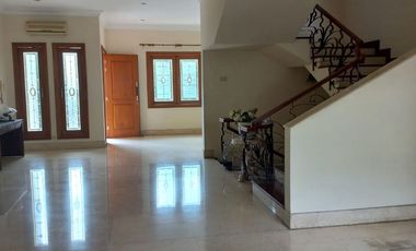 Disewakan Rumah mewah 2lt + (basement) SHM Alam Asri Pondok Indah CL 427