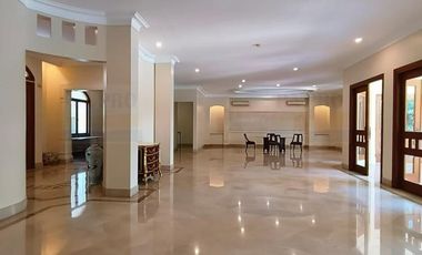 Disewakan Rumah mewah 2lt + (basement) SHM Alam Asri Pondok Indah CL 427