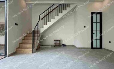 Rumah Furnished DP 0 Dekat Pintu Tol Limo Depok