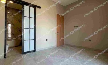 Rumah Furnished DP 0 Dekat Pintu Tol Limo Depok