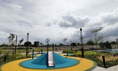 𝐁𝐫𝐚𝐧𝐝 𝐍𝐞𝐰 𝐇𝐨𝐮𝐬𝐞 𝐚𝐧𝐝 𝐋𝐨𝐭 𝐟𝐨𝐫 𝐒𝐚𝐥𝐞 𝐚𝐭 𝐓𝐡𝐞 𝐋𝐢𝐧𝐝𝐠𝐫𝐞𝐧 𝐚𝐭 𝐀𝐫𝐝𝐞𝐧 𝐁𝐨𝐭𝐚𝐧𝐢𝐜𝐚𝐥 𝐄𝐬𝐭𝐚𝐭𝐞 𝐢𝐧 𝐂𝐚𝐯𝐢