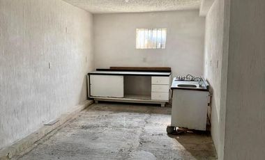 VENTA DE CASA EN VISTA HERMOSA SUR MUY AMPLIA