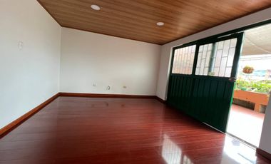 CASA INDEPENDIENTE EN ARRENDAMIENTO CHIA SAN FRANCISCO A1520