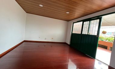 CASA INDEPENDIENTE EN ARRENDAMIENTO CHIA SAN FRANCISCO A1520