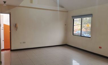 Departamento planta alta en alquiler