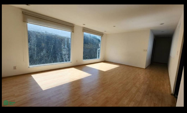 Departamento en remate bancario ubicado en Calle Del Rio 20 Naucalpan, Edo de México