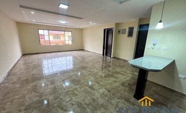 🏡 ¡Oportunidad única en Medio Ejido, Cuenca!