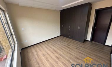 🏡 ¡Oportunidad única en Medio Ejido, Cuenca!