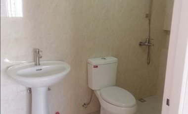 For RENT TOWNHOUSE, 5 bedrooms, Bayview Garden homes1, 60,000 per month with parking , with bedroom in ground floor, in front of Ciry of Dreams, Nobu,