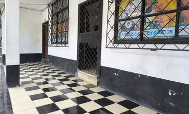 edificio de venta en sector centro de manta AM/V