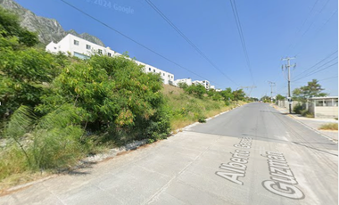 ¡¡GRAN OPORTUNIDAD DE ADQUIRIR CASA DE REMATE BANCARIO!!, (SOLO CON RECURSOS PROPIOS).