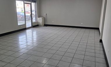 Dos locales en plaza 424