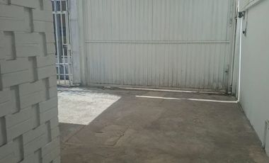 CASA EN VENTA CON EXCELENTE UBICACIÓN