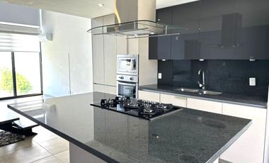 Casa tipo Loft con dos recámaras en Renta - Cañadas del Arroyo