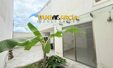 Vendo Amplia Casa en Fraccionamiento Privado Los Cedros en Córdoba.