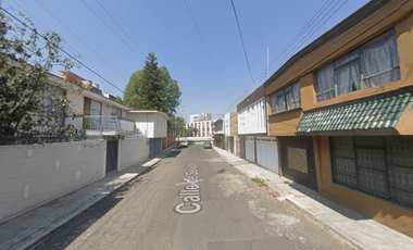 ¡¡GRAN OPORTUNIDAD DE ADQUIRIR CASA DE REMATE BANCARIO!!, (SOLO CON RECURSOS PROPIOS).