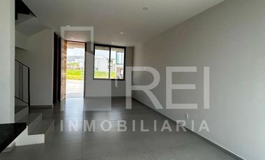 RENTA CASA ZOI SANTA ANITA TLAJOMULCO