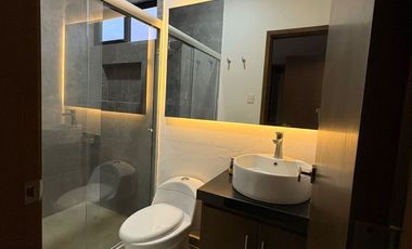 VENDO CASA EN LOMAS DEL DORADO, CERCA DE DORADO PARK