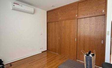 AMPLIA CASA EN VENTA