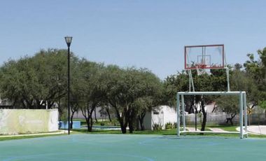 Venta de Casa al Sur de la Cd. Fracc. Mangata Residencial a 3 min de SAMS del Sur, Vigilancia las 24 hrs