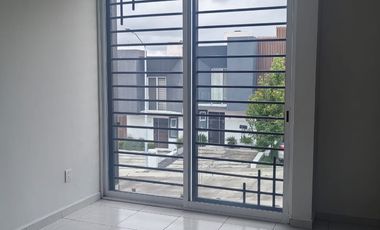 Rento Casa en Quinta Cantera Morelia