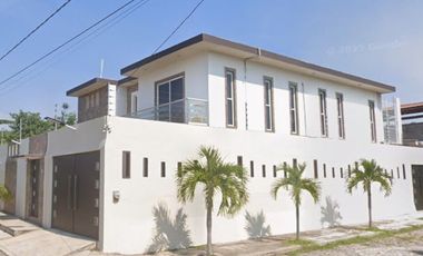 CASA HERMOSA EN MICHOACAN