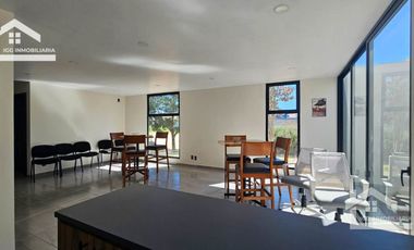 HERMOSA CASA EN FRACCIONAMIENTO ROSSO