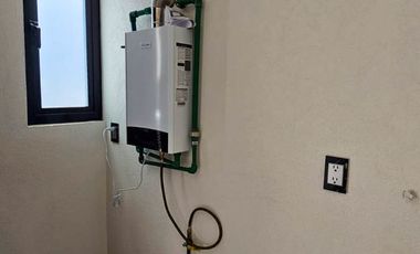 HERMOSA CASA EN FRACCIONAMIENTO ROSSO