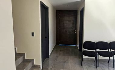 HERMOSA CASA EN FRACCIONAMIENTO ROSSO