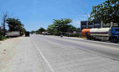 Tanah di tepi Jalan Lintas ( Siak 2/Arengka 2), cocok untuk Bengkel ataupun Gudang.